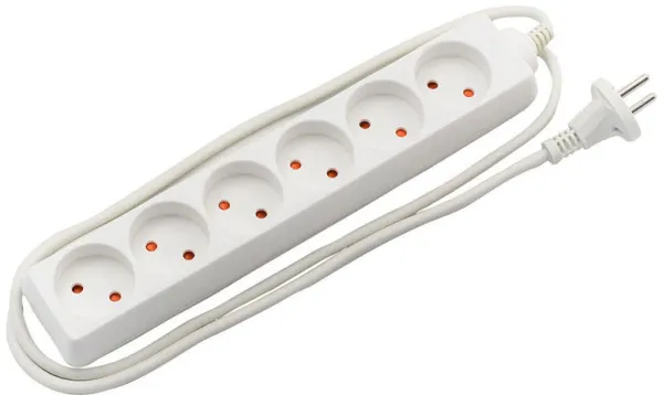 Steckdosenleiste m/Kabel